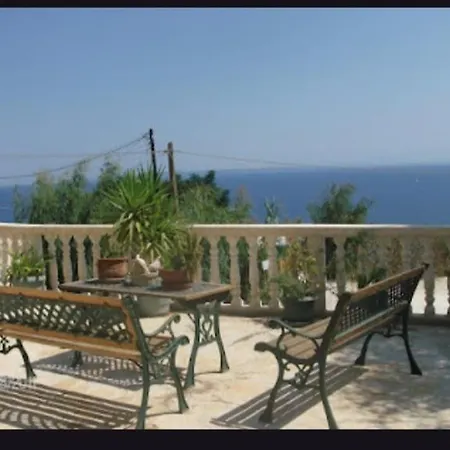 Rena Vasilikos Zante Apartment