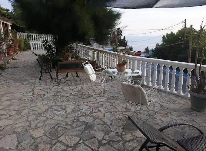 Rena Vasilikos Zante Daire Xirokástellon